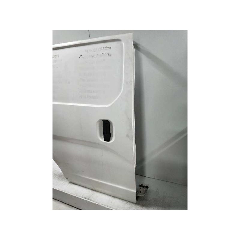 Recambio de puerta lateral corredera derecha para nissan nv 200 (m20) referencia OEM IAM   5P CIEGA
