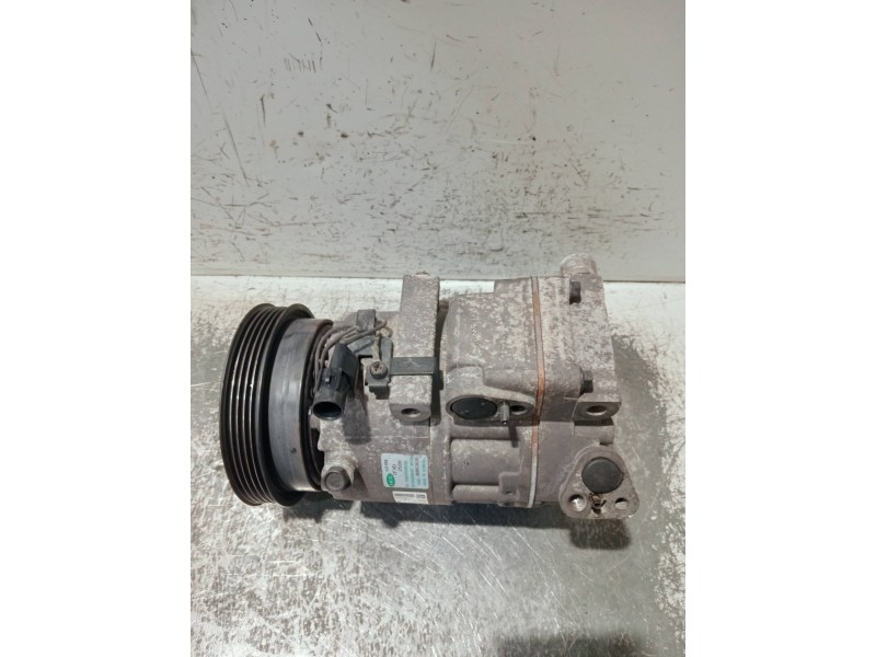Recambio de compresor aire acondicionado para hyundai i30 referencia OEM IAM F500AN6CA05 FD46XG 