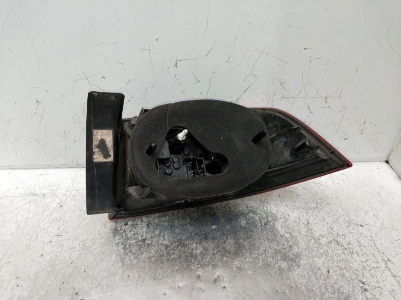 Recambio de piloto trasero izquierdo para renault laguna ii (bg0) referencia OEM IAM   