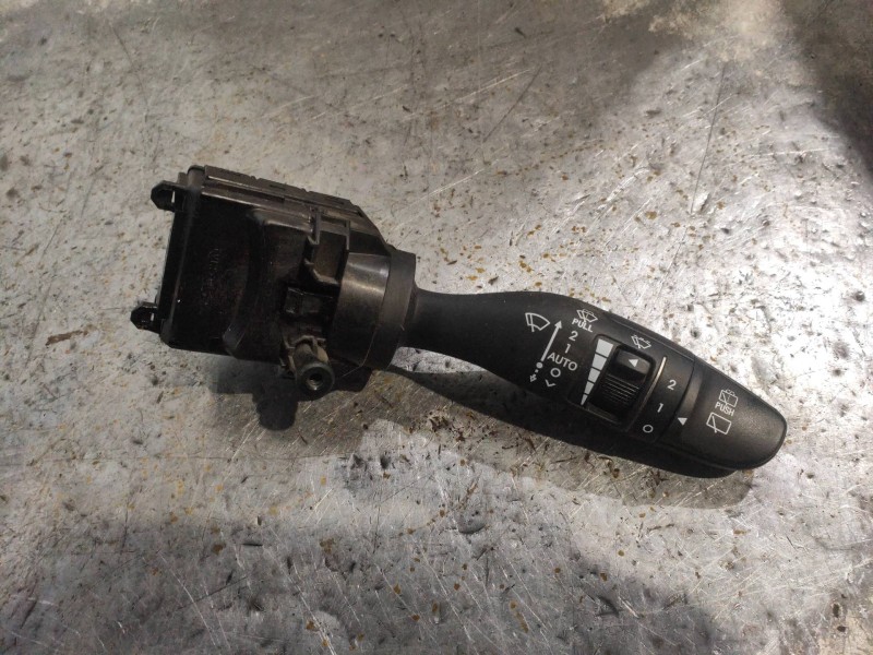 Recambio de mando limpia para hyundai santa fe (dm) tecno 4wd referencia OEM IAM 934202W660 1303220149 