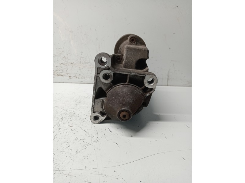 Recambio de motor arranque para renault clio ii fase ii (b/cb0) referencia OEM IAM 0001108186 7700113207 