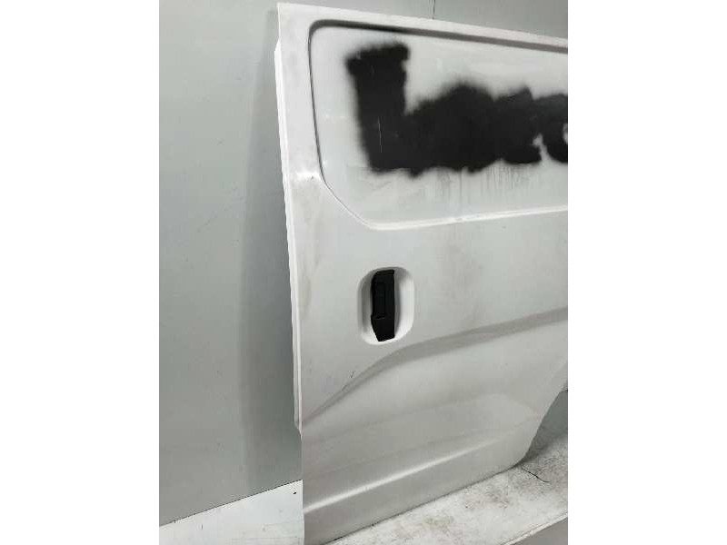Recambio de puerta lateral corredera izquierda para nissan nv 200 (m20) 1.5 dci cat referencia OEM IAM   5P CIEGA