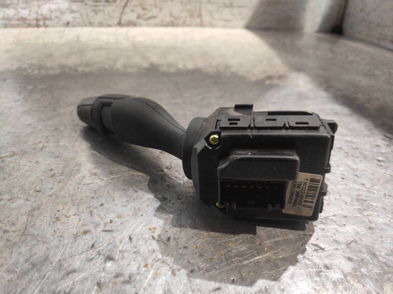 Recambio de mando limpia para hyundai santa fe (dm) tecno 4wd referencia OEM IAM 934202W660 1303220149 