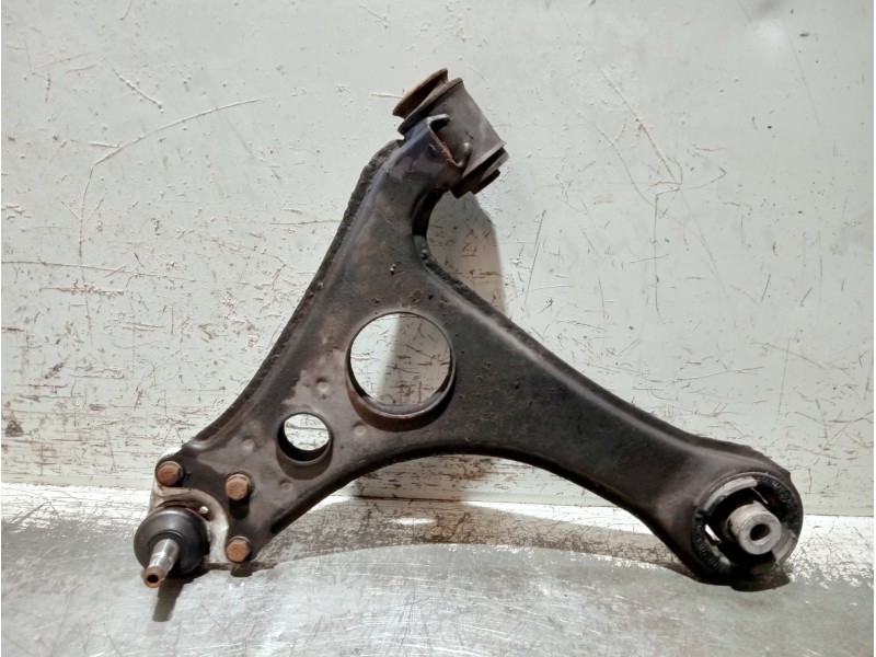 Recambio de brazo suspension inferior delantero derecho para mercedes clase a (w168) referencia OEM IAM   