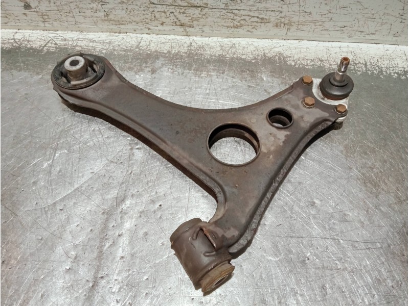 Recambio de brazo suspension inferior delantero derecho para mercedes clase a (w168) referencia OEM IAM   
