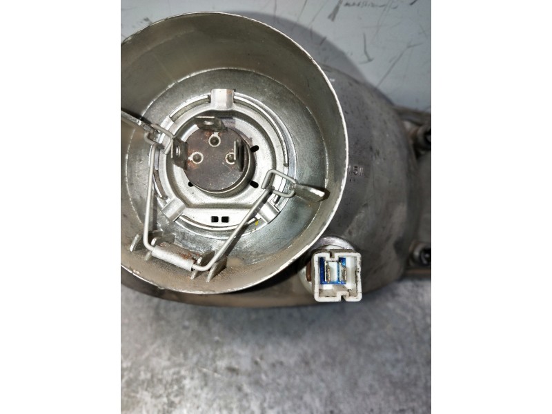 Recambio de faro izquierdo para citroen ax referencia OEM IAM   