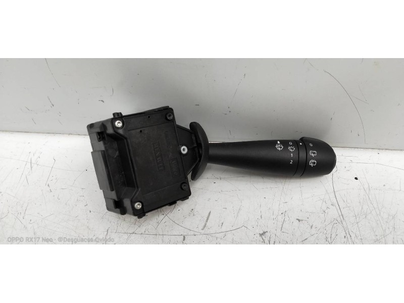 Recambio de mando limpia para dacia sandero comfort referencia OEM IAM E10645650  