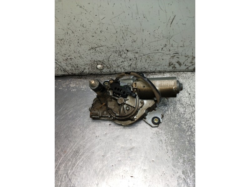 Recambio de motor limpia trasero para nissan terrano/terrano.ii (r20) referencia OEM IAM   