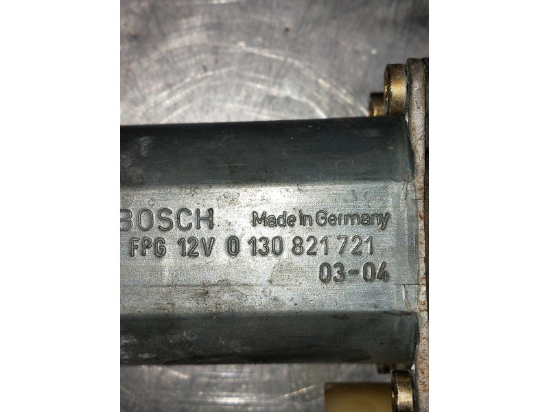 Recambio de elevalunas delantero derecho para nissan terrano/terrano.ii (r20) referencia OEM IAM 0130821721  3P