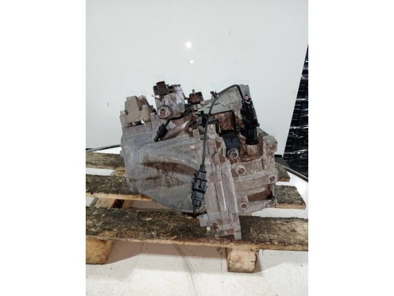 Recambio de caja cambios para hyundai i30 referencia OEM IAM S71767 475193 5V