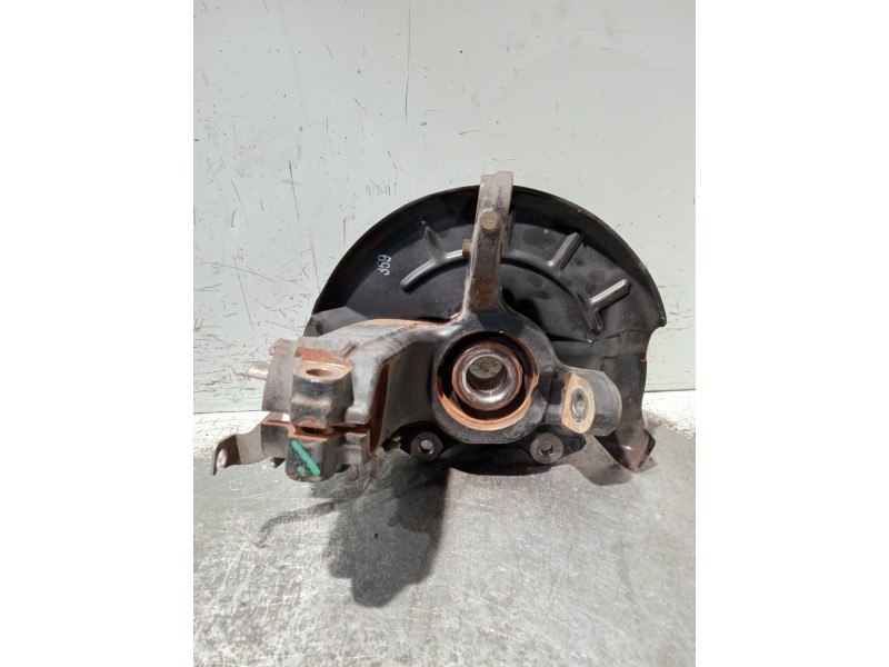 Recambio de mangueta delantera derecha para skoda fabia (5j2 ) referencia OEM IAM 6R0615312A  