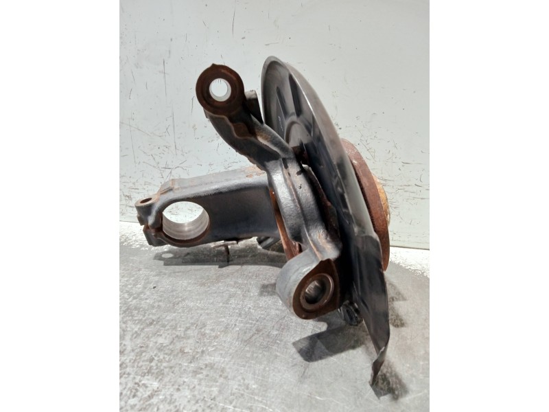 Recambio de mangueta delantera derecha para skoda fabia (5j2 ) referencia OEM IAM 6R0615312A  