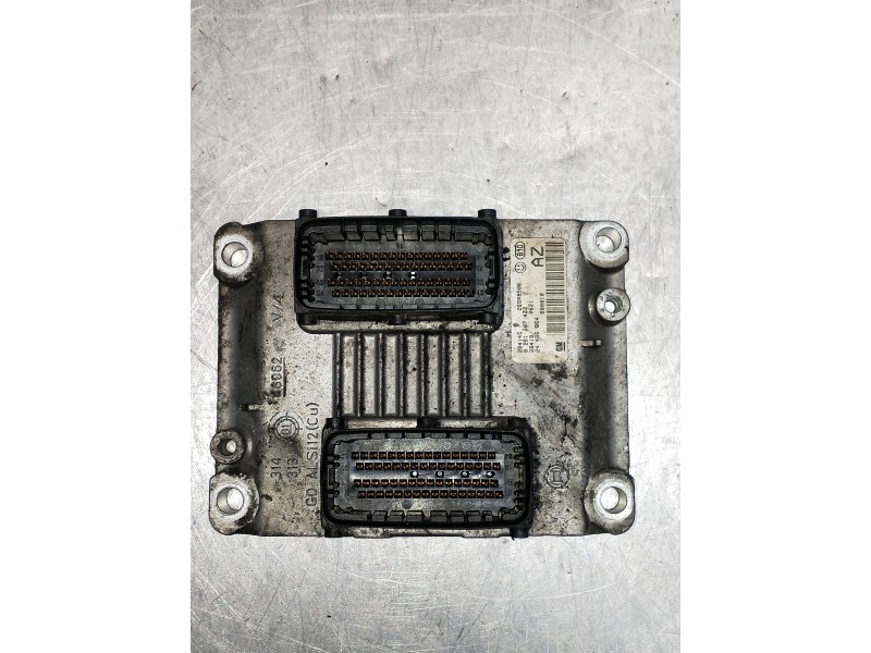 Recambio de centralita motor uce para opel agila referencia OEM IAM 0261207422 26SA8586 24456864