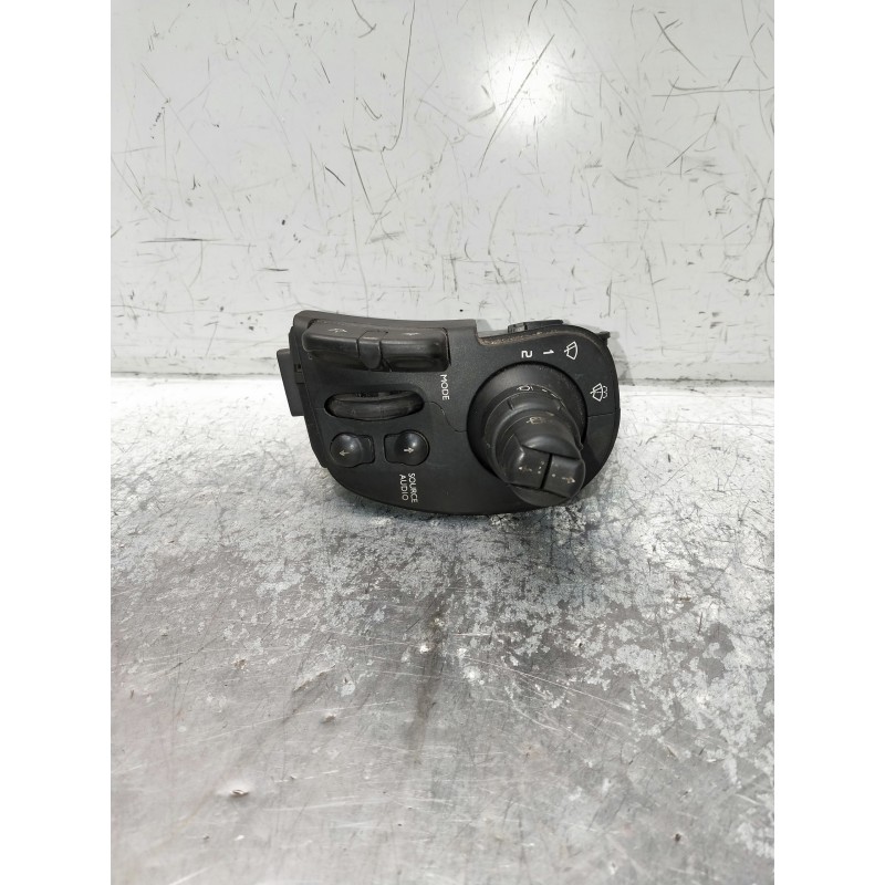 Recambio de mando limpia para renault kangoo (f/kc0) referencia OEM IAM 82103009080  