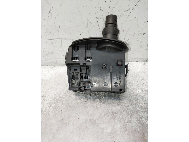 Recambio de mando limpia para renault kangoo (f/kc0) referencia OEM IAM 82103009080  