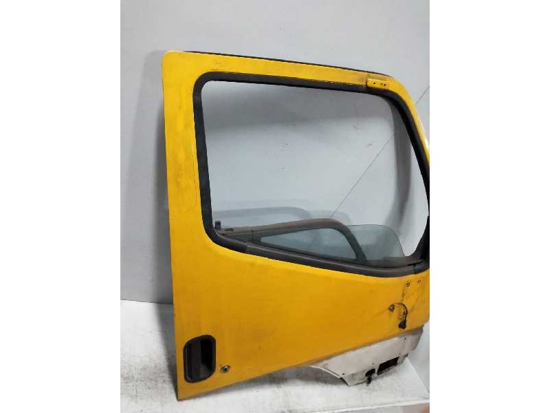 Recambio de puerta delantera derecha para mitsubishi canter 01/99  ki 35 cabina individual (comfort) referencia OEM IAM   