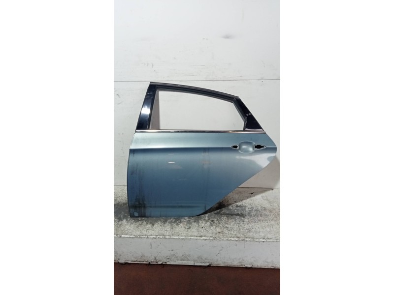 Recambio de puerta trasera izquierda para hyundai i40 1.7 crdi cat referencia OEM IAM   4P
