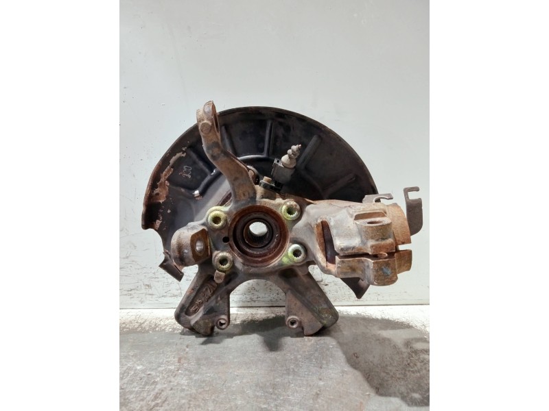 Recambio de mangueta delantera izquierda para volkswagen golf v berlina (1k1) referencia OEM IAM 1K0615311  