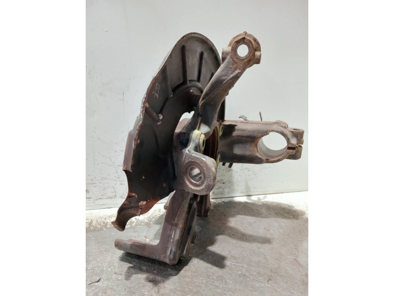 Recambio de mangueta delantera izquierda para volkswagen golf v berlina (1k1) referencia OEM IAM 1K0615311  