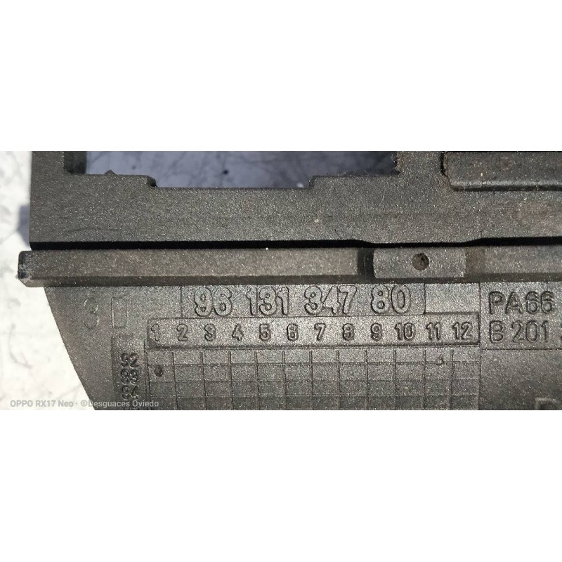 Recambio de mando elevalunas delantero derecho para citroen xantia berlina 2.0i sx / 2.0 sx referencia OEM IAM 9613134780  