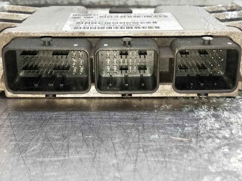 Recambio de centralita motor uce para peugeot 207 x-line referencia OEM IAM IAW6PC105 16807064 9663380880