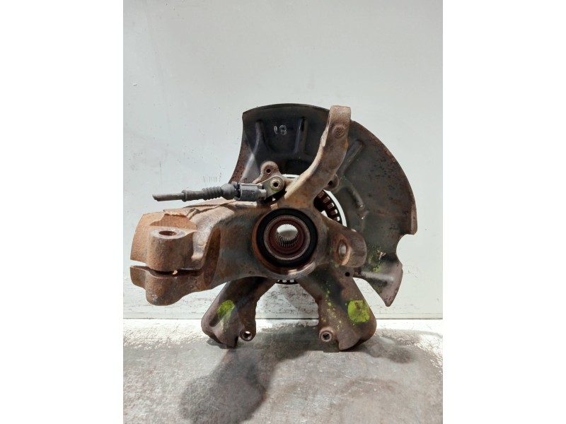 Recambio de mangueta delantera derecha para volkswagen golf iv berlina (1j1) referencia OEM IAM 1J0615312A  