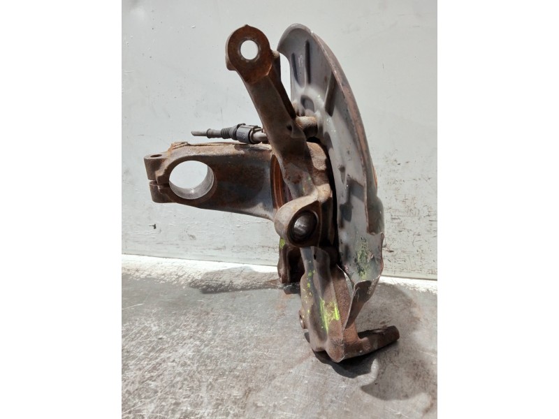 Recambio de mangueta delantera derecha para volkswagen golf iv berlina (1j1) referencia OEM IAM 1J0615312A  