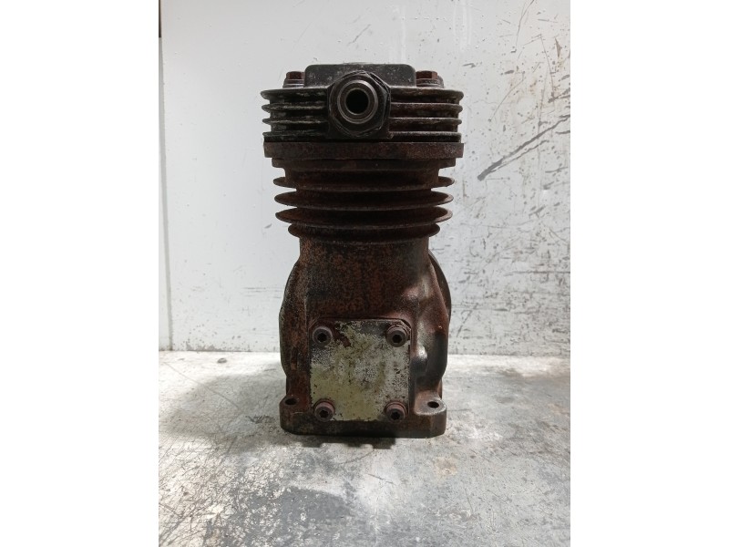 Recambio de bomba direccion para uro 150 turbo referencia OEM IAM   