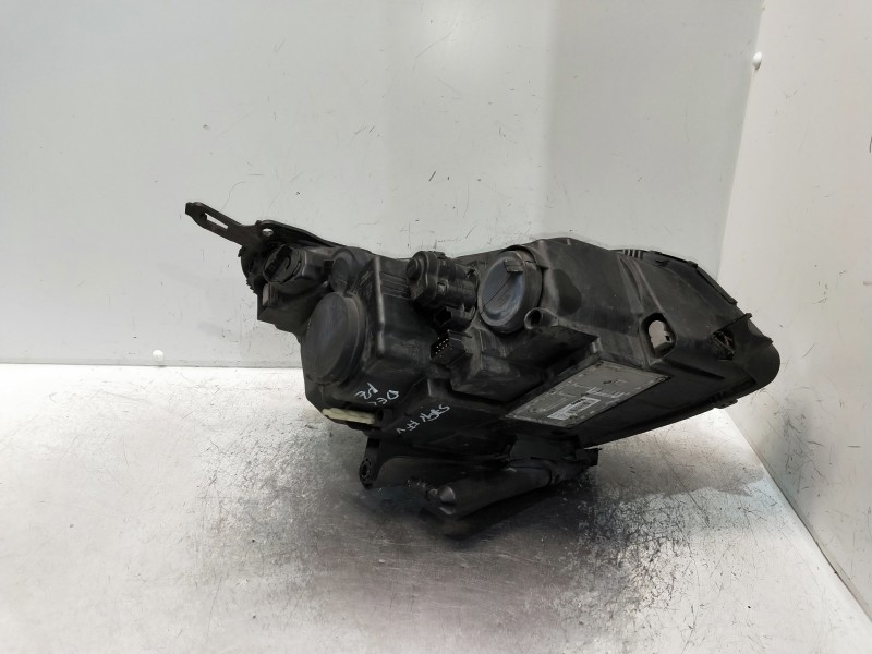 Recambio de faro izquierdo para citroen c5 berlina referencia OEM IAM 9661316680 89901090 XENON