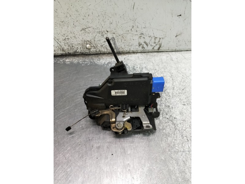 Recambio de motor cierre centralizado delantero derecho para volkswagen golf v berlina (1k1) referencia OEM IAM 3D1837016  3P