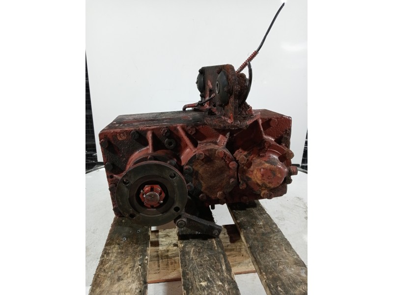 Recambio de caja transfer para uro 150 turbo referencia OEM IAM   