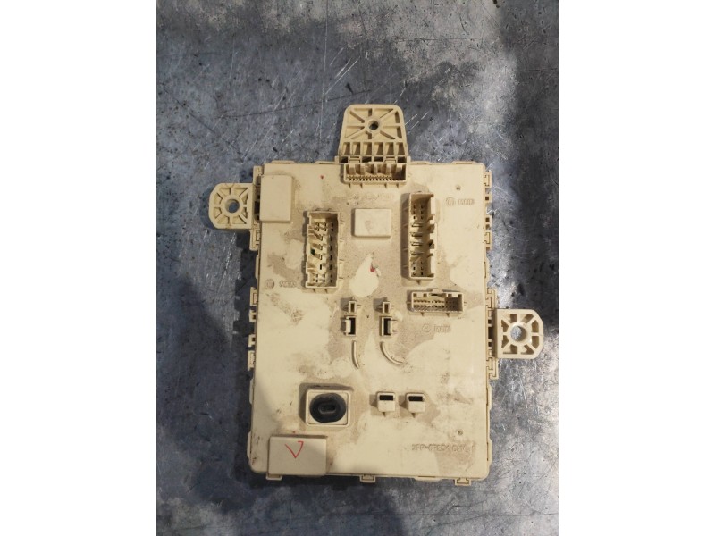 Recambio de caja reles / fusibles para hyundai santa fe (dm) tecno 4wd referencia OEM IAM 919502W510  