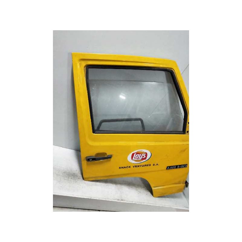 Recambio de puerta delantera derecha para mercedes mb serie:100 d caja abierta (w631) 2.4 diesel referencia OEM IAM    Recambio de puerta delantera derecha para mercedes mb serie:100 d caja abierta (w631) 2.4 diesel referencia OEM IAM