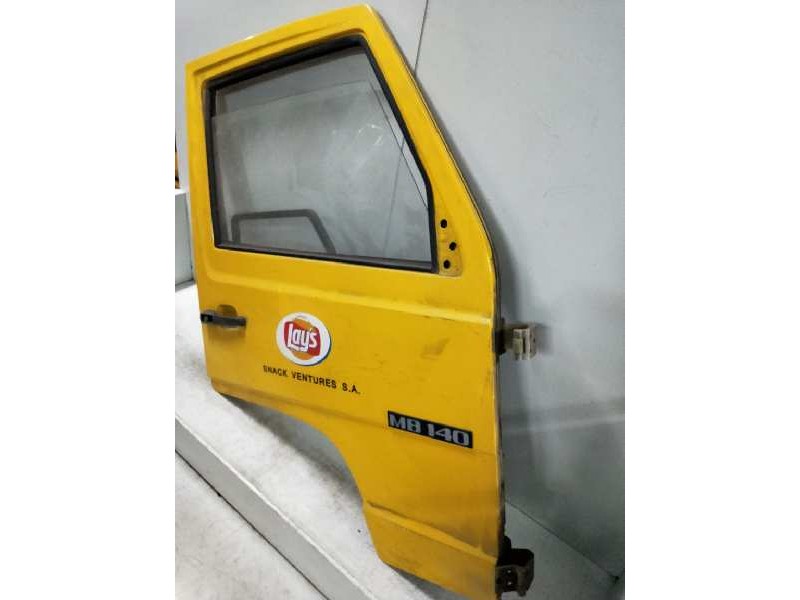 Recambio de puerta delantera derecha para mercedes mb serie:100 d caja abierta (w631) 2.4 diesel referencia OEM IAM    Recambio de puerta delantera derecha para mercedes mb serie:100 d caja abierta (w631) 2.4 diesel referencia OEM IAM