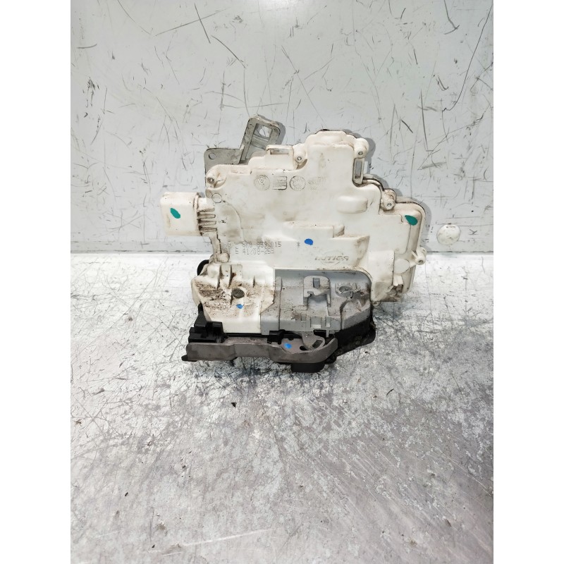 Recambio de motor cierre centralizado trasero izquierdo para audi a4 avant (8k5) (2008) referencia OEM IAM 8K0839015  5P