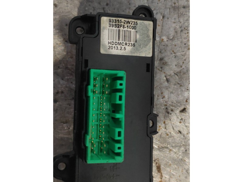 Recambio de mando multifuncion para hyundai santa fe (dm) tecno 4wd referencia OEM IAM 933152W235 39S2F81000 