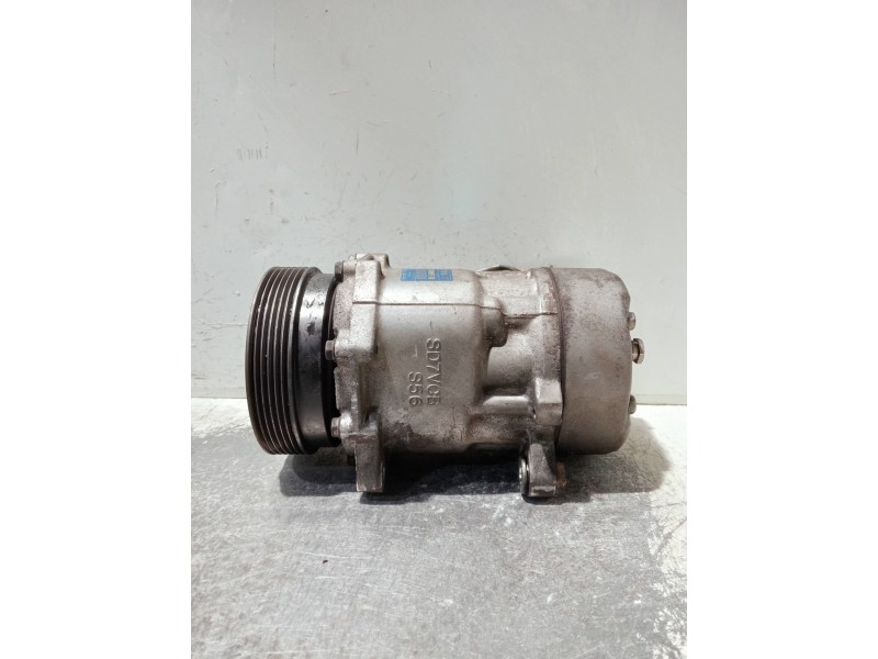 Recambio de compresor aire acondicionado para seat leon (1m1) referencia OEM IAM 1J0820803K  