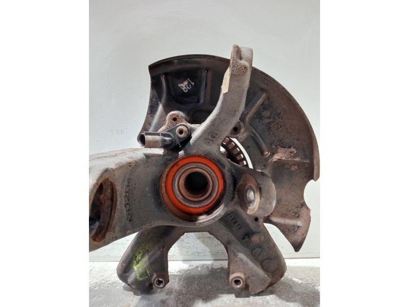 Recambio de mangueta delantera derecha para seat leon (1m1) referencia OEM IAM 1J0256A  