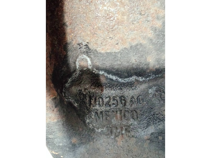 Recambio de mangueta delantera derecha para seat leon (1m1) referencia OEM IAM 1J0256A  