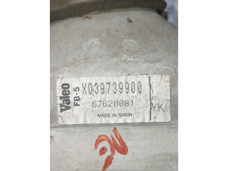 Recambio de faro derecho para seat ibiza sx referencia OEM IAM X039739900 67620081 