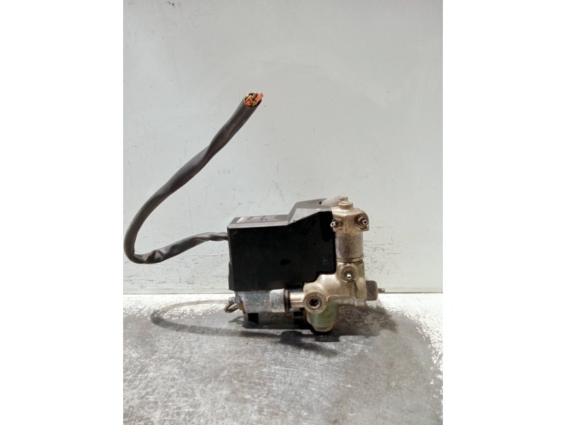 Recambio de abs para mercedes clase e (w124) berlina referencia OEM IAM 0265200026 2265110016 