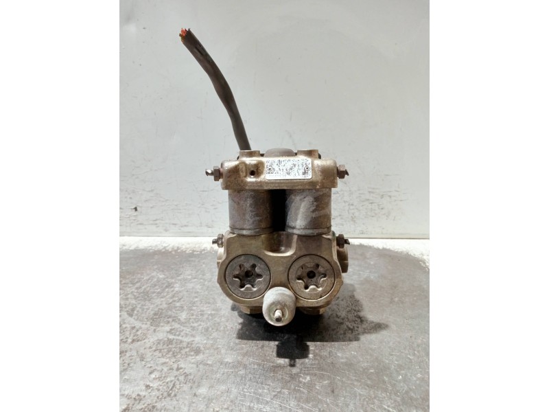 Recambio de abs para mercedes clase e (w124) berlina referencia OEM IAM 0265200026 2265110016 