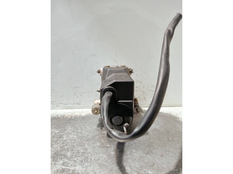 Recambio de abs para mercedes clase e (w124) berlina referencia OEM IAM 0265200026 2265110016 