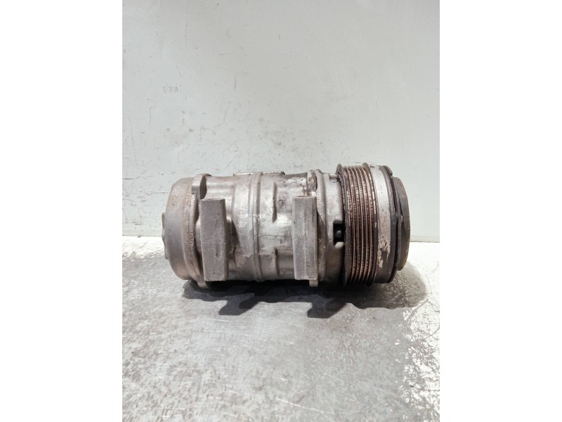 Recambio de compresor aire acondicionado para mercedes clase e (w124) berlina referencia OEM IAM 0031317001 0472003572 10P15C