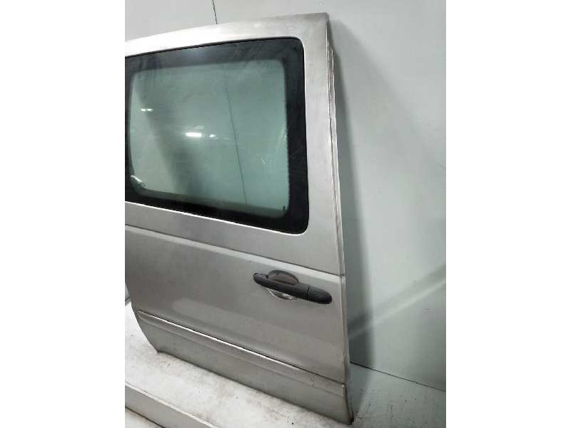 Recambio de puerta lateral corredera derecha para mercedes vaneo (w414) furgoneta compacta 1.7 cdi diesel cat referencia OEM IAM