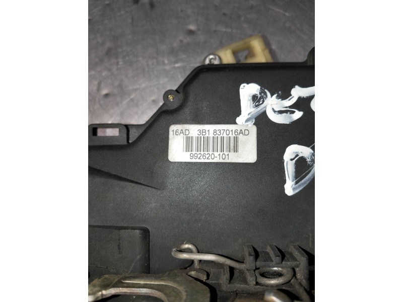 Recambio de motor cierre centralizado delantero derecho para seat leon (1m1) referencia OEM IAM 3B1837016AD  5P