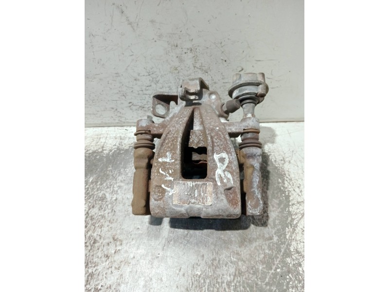 Recambio de pinza freno trasera derecha para peugeot 207 1.6 hdi referencia OEM IAM 0204Y01676  