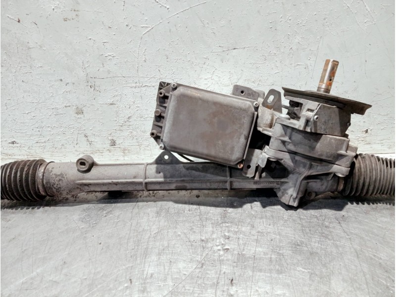 Recambio de cremallera direccion para peugeot 207 1.6 hdi referencia OEM IAM 6700001320B Q003T63275 6820000090