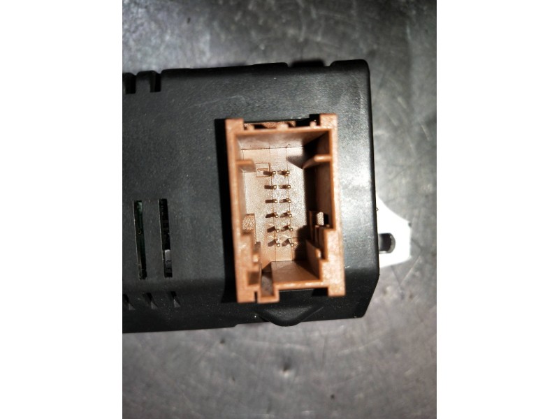 Recambio de pantalla multifuncion para citroen c3 referencia OEM IAM 96771584XT 1562299 