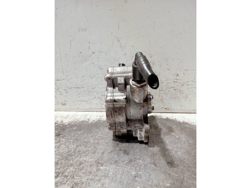 Recambio de depresor freno / bomba vacio para volkswagen passat berlina (3c2) referencia OEM IAM 03G145209  